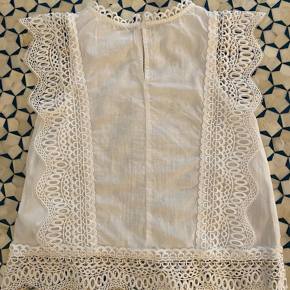 Zara White Top with Lace Detail size 8 - Picture 6 of 6